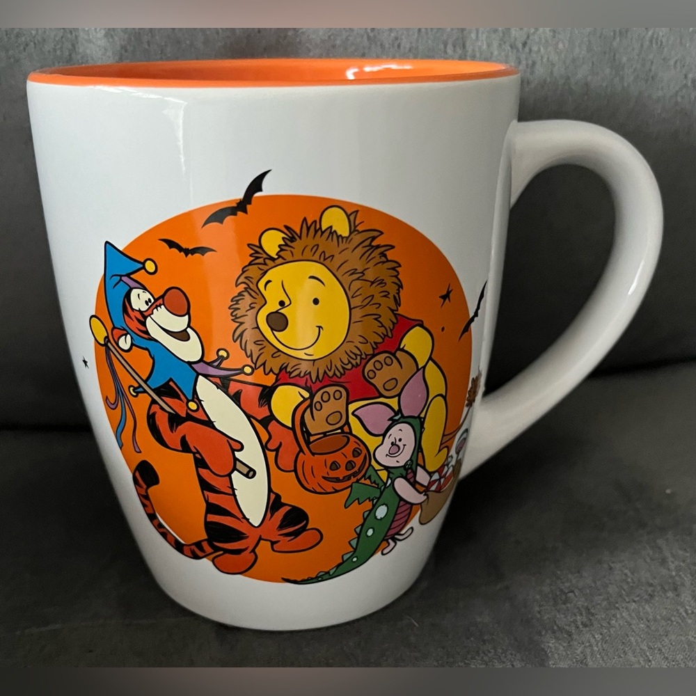 Disney Pooh & Friends Halloween Ceramic Mug New